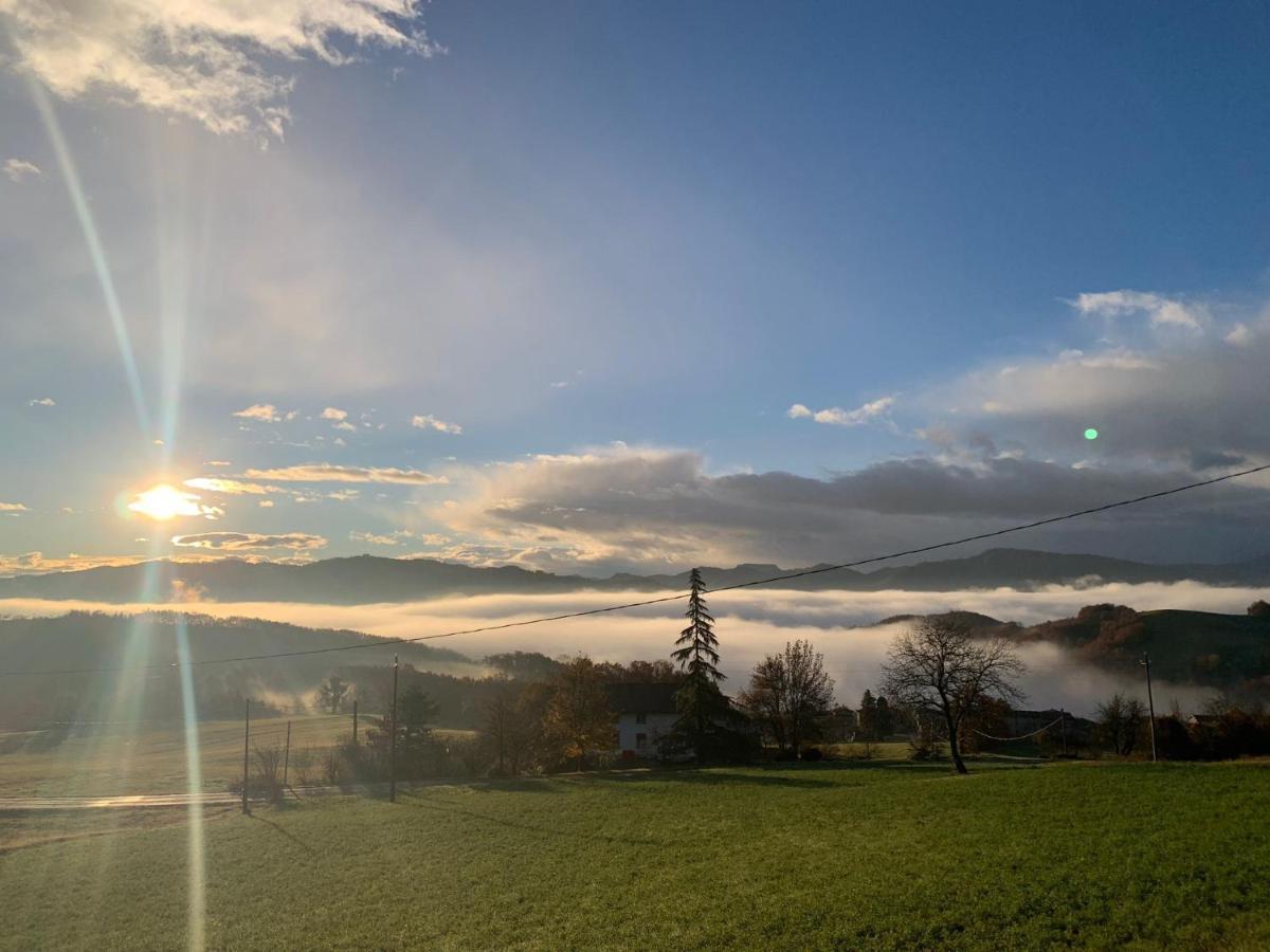 Agriturismo Il Filare Neviano degli Arduini Exteriör bild