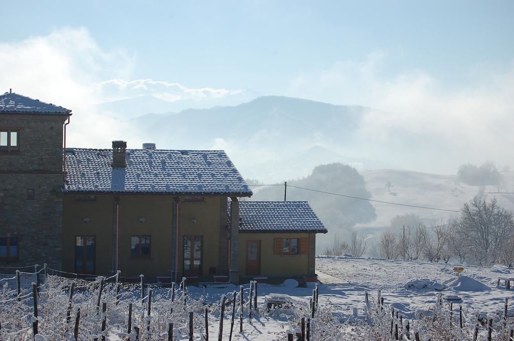 Agriturismo Il Filare Neviano degli Arduini Exteriör bild